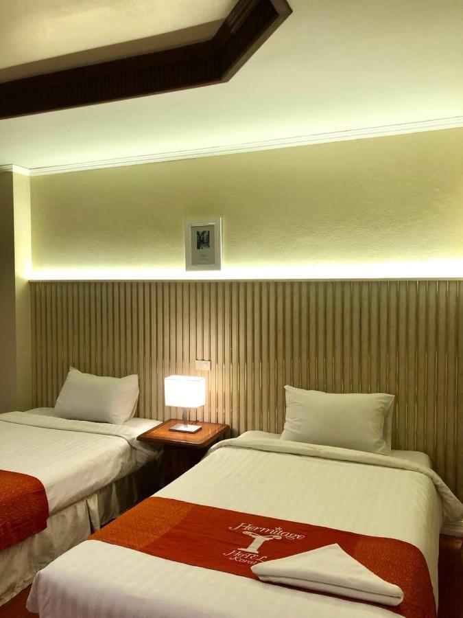 Hermitage Hotel Korat-Sha Накхонратчасима Экстерьер фото