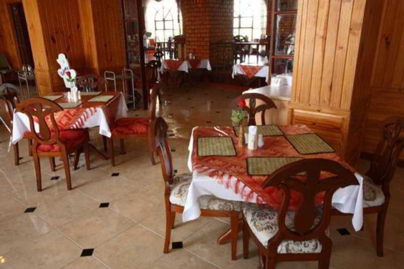 Hermitage Hotel Korat-Sha Накхонратчасима Экстерьер фото